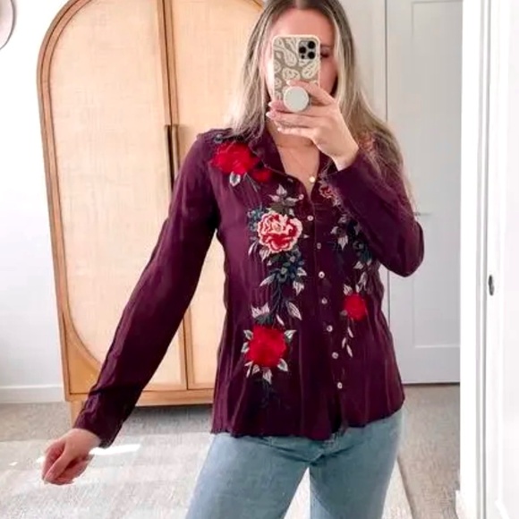 JOHNNY WAS Purple Floral Embroidered Long Sleeve Silk Top Small - Picture 2 of 12